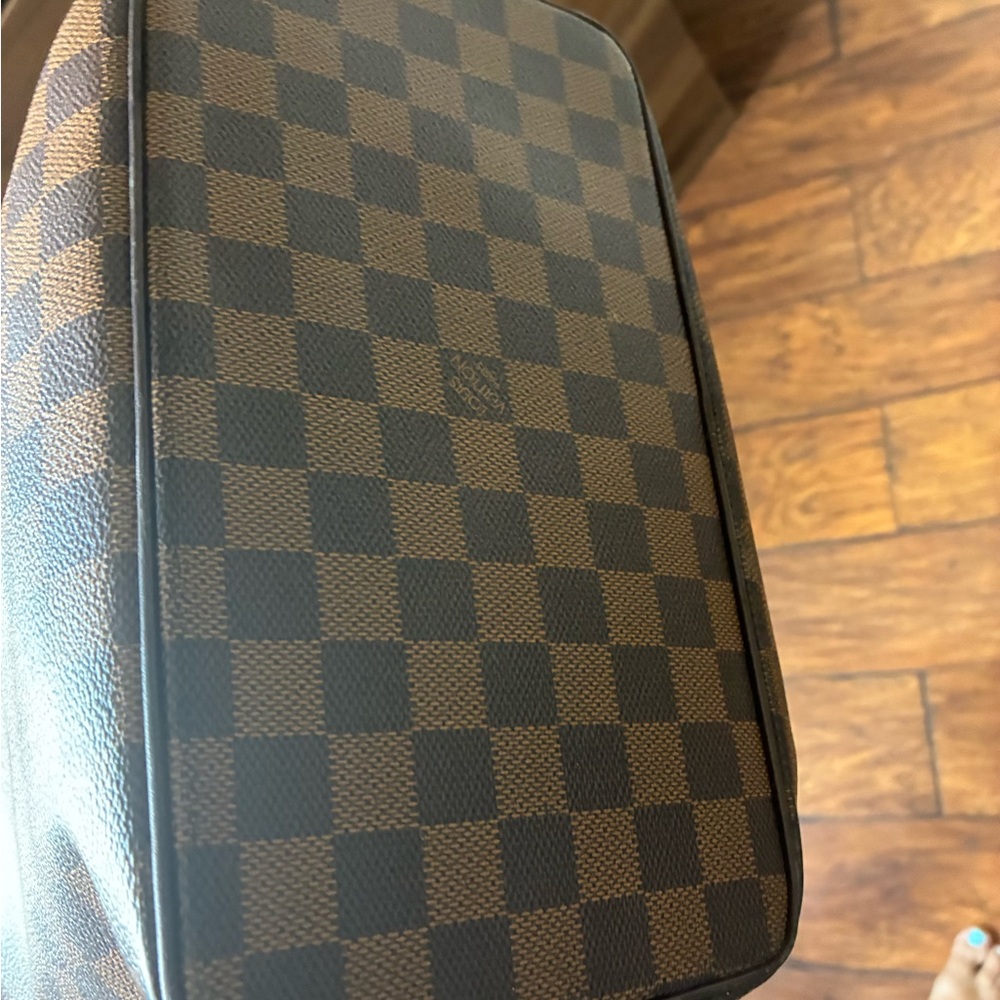Authentic, Louis Vuitton Brown Checkered Tote with Gold Accents - Picture 5 of 16
